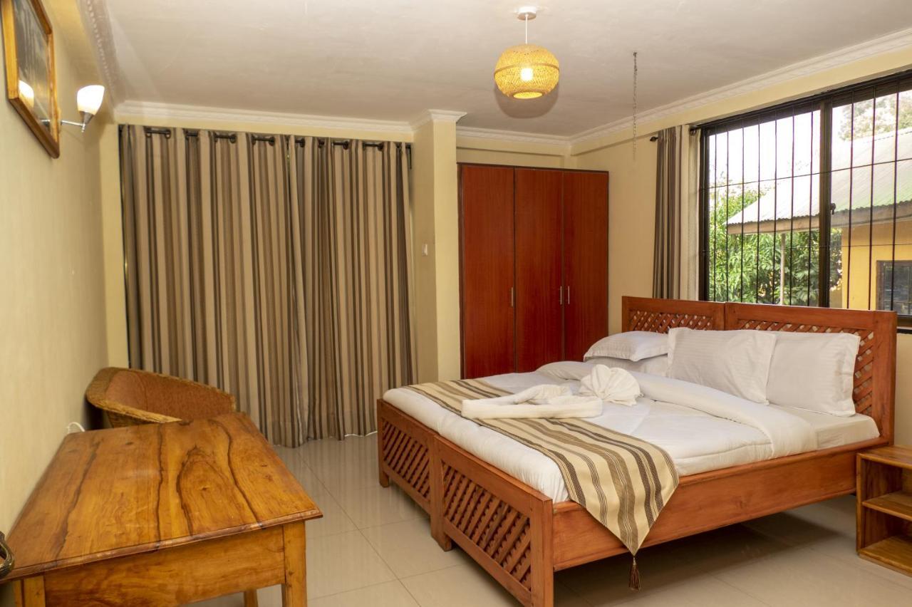 Runako Lodge Arusha Extérieur photo